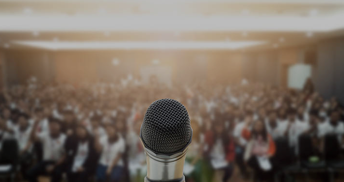 Exploring the World of Popular Public Speakers: Voices That Inspire